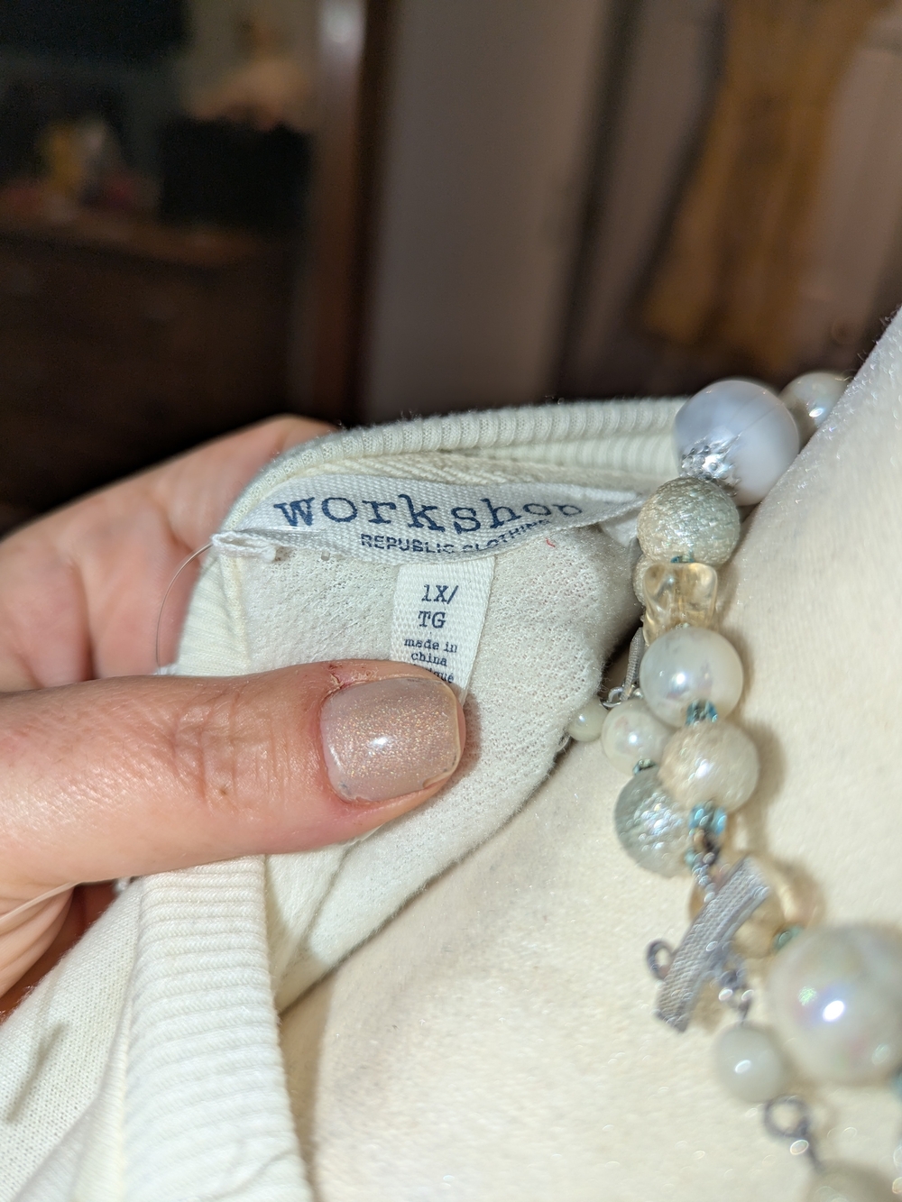Oversized Sequin Heart Crewneck Sweater - Ivory with Pink & Turquoise Hearts - Picture 8 of 13